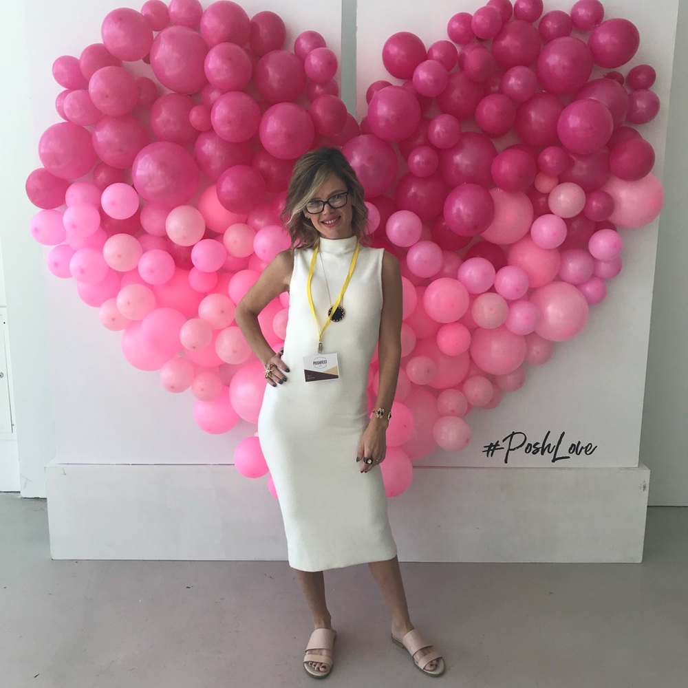 💕Meet your Posher, Tijana! 💕 - Picture 2 of 10